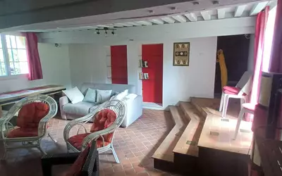Dans Un Manoir