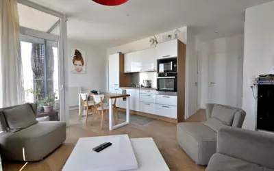 Nantes (44000)