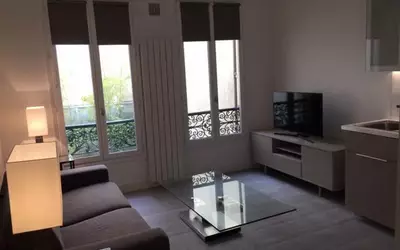 Paris 2E
