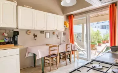 /  Petit Immeuble  Nantes (44000)