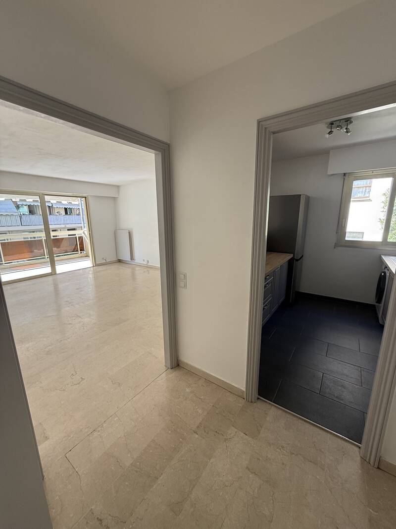 Cannes (06150)