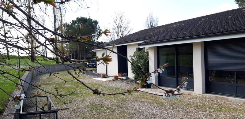 Castelnau-Sur-Gupie (47180)