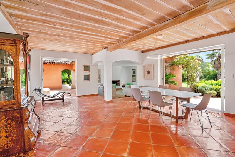 Grimaud (83310)