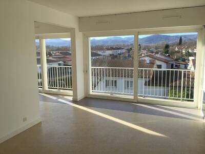 Location appartement 4 pièces Mozac (63200)