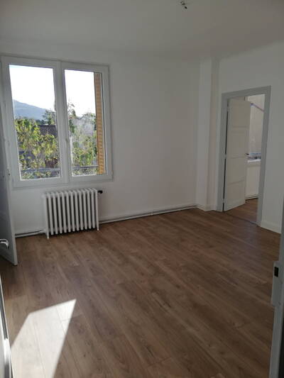 Location appartement 4 pièces Les Martres-de-Veyre (63730)