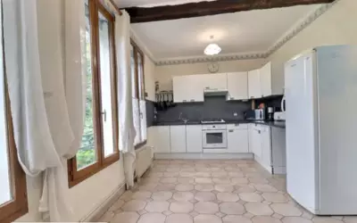 Sainte-Geneviève-Des-Bois (91700)