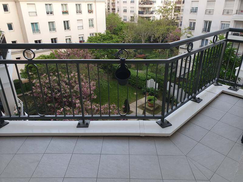 Issy-Les-Moulineaux (92130)