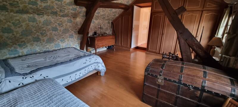 Villeblevin (89340)