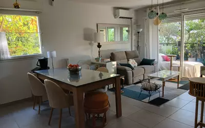 Toulon (83000)