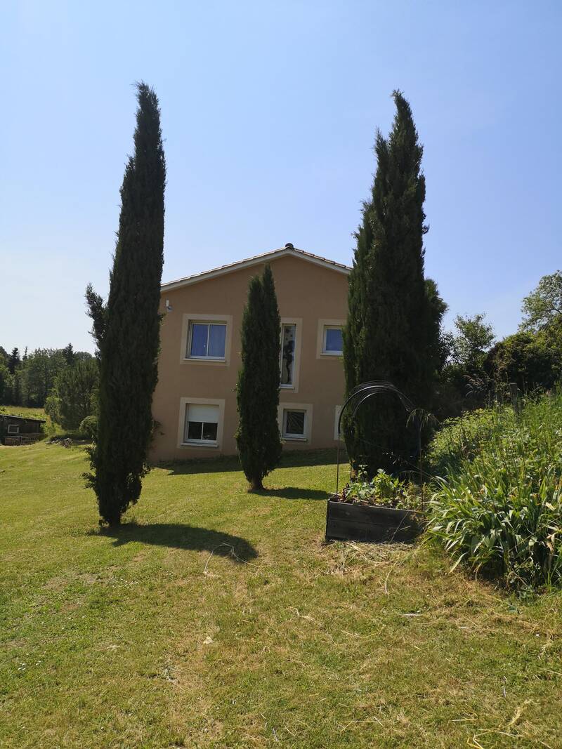 Le Buisson-De-Cadouin (24480)