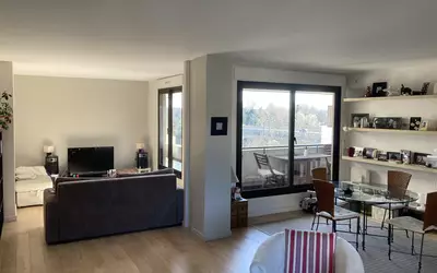 Suresnes (92150)