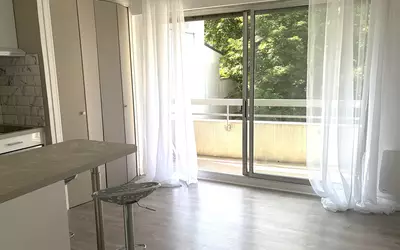 Courbevoie (92400)