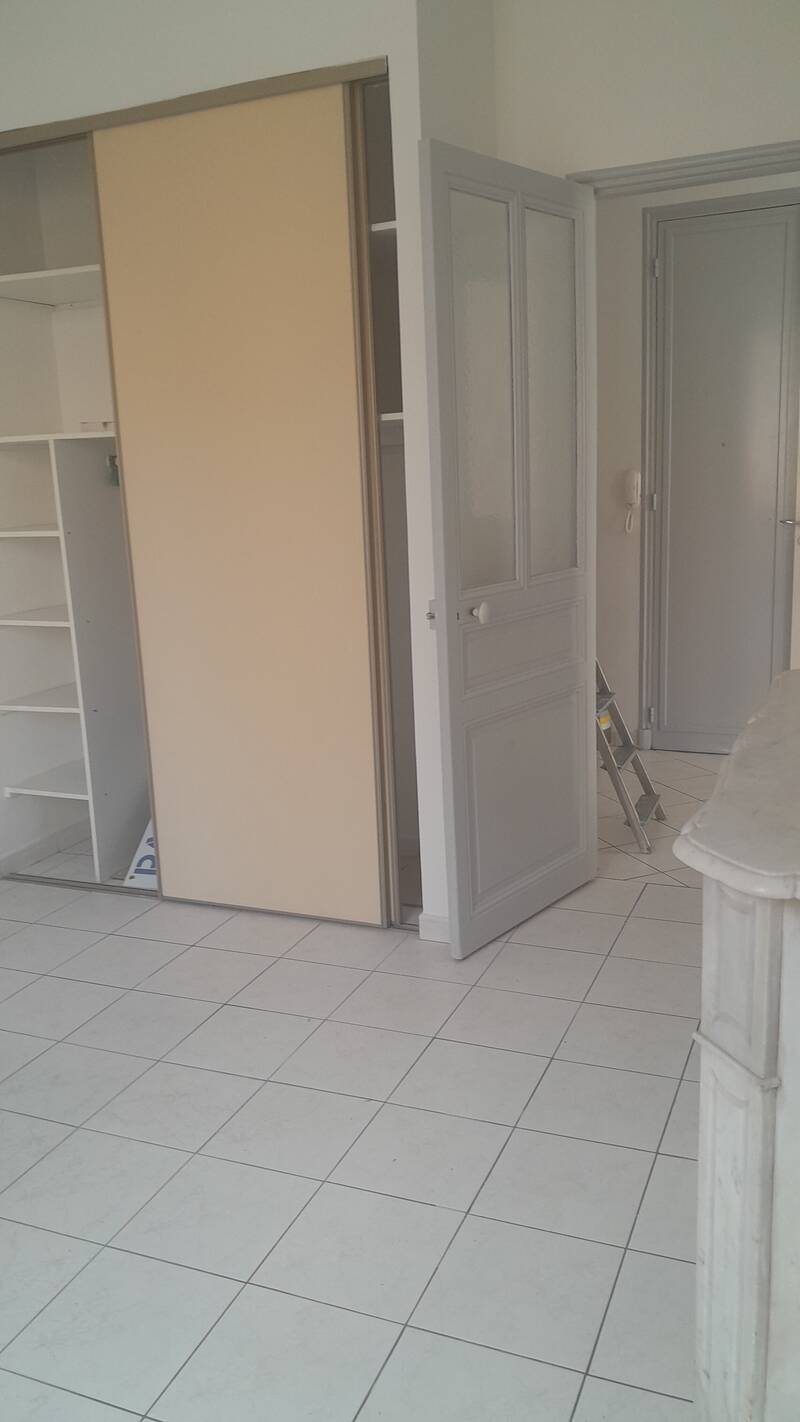 Toulon (83000)