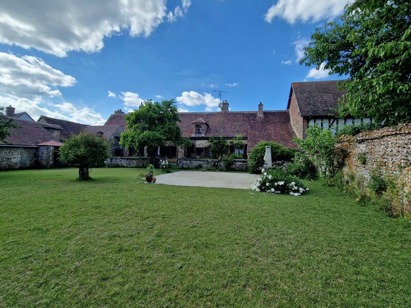 Chennebrun (27820)
