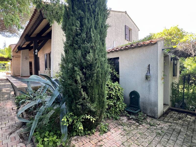 Gallargues-Le-Montueux (30660)