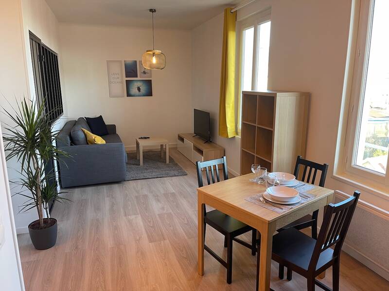 Montreuil (93100)