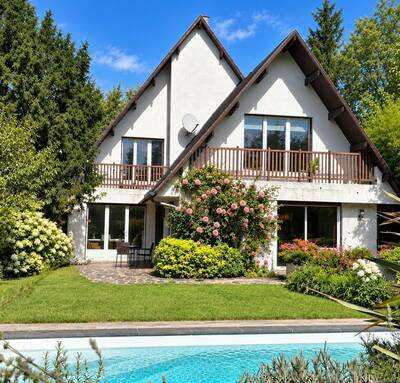 Vente maison 8 pièces La Celle-Saint-Cloud (78170)