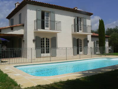 Location maison 8 pièces Nice (06)