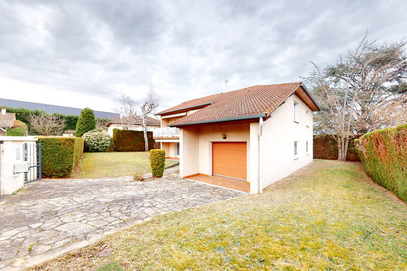 Mably (42300)