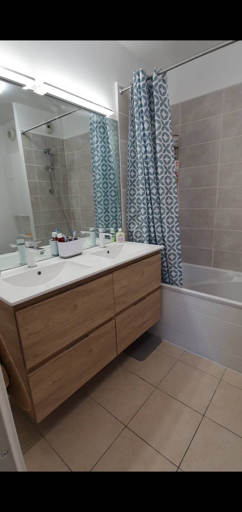 Bussy-Saint-Georges (77600)