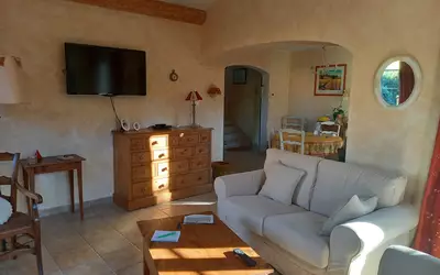 Mirabel-Aux-Baronnies (26110)
