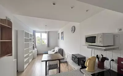 Nantes (44000)