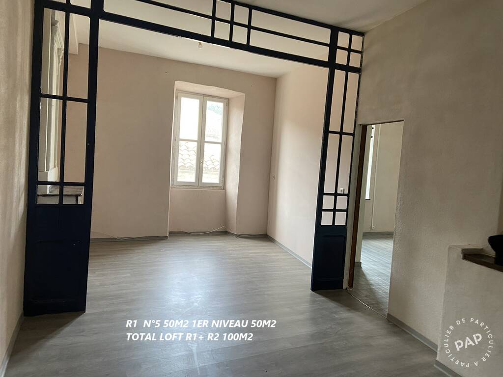 Maison 923 m²