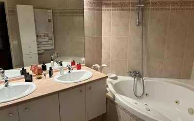 Maison 6 pièces 190 m² · à Bagnolet · 190 m² · 1 250 000 €