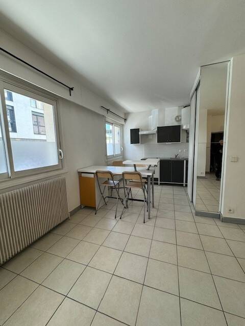 Grenoble (38000)