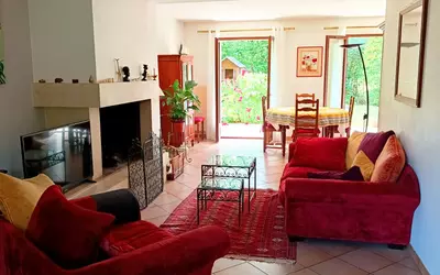 Dampierre-En-Yvelines (78720)