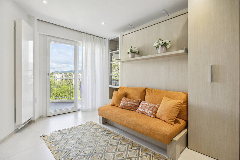 , Terrasse De 100M², Mandelieu-La-Napoule (06210)