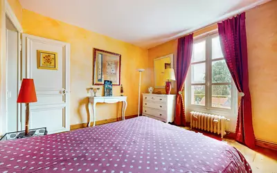 Troyes (10000)