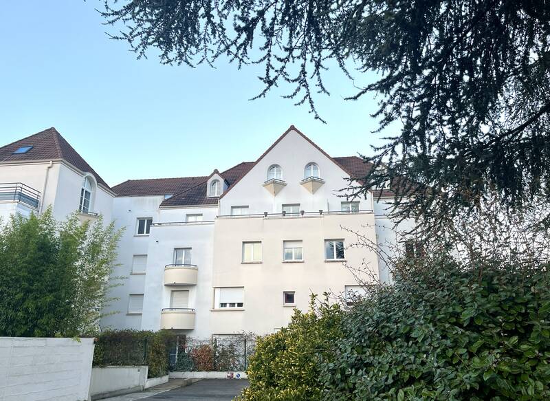 Melun (77000)