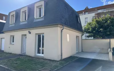 Chartres (28000)
