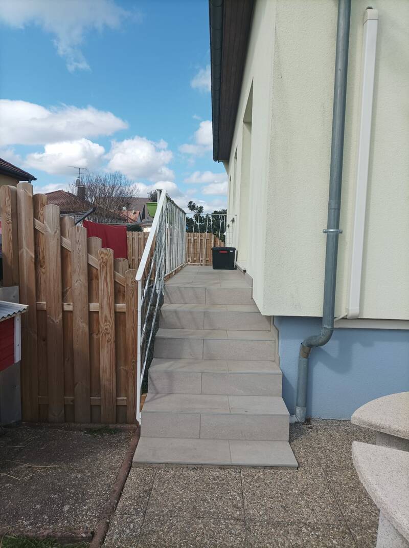 Ottmarsheim (68490)