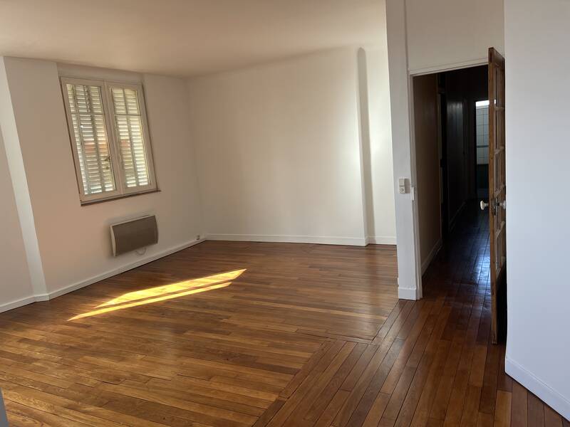 Melun (77000)