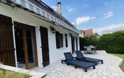 Varennes-Jarcy (91480)