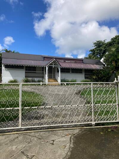 Location maison 4 pièces Petit-Bourg (97170)