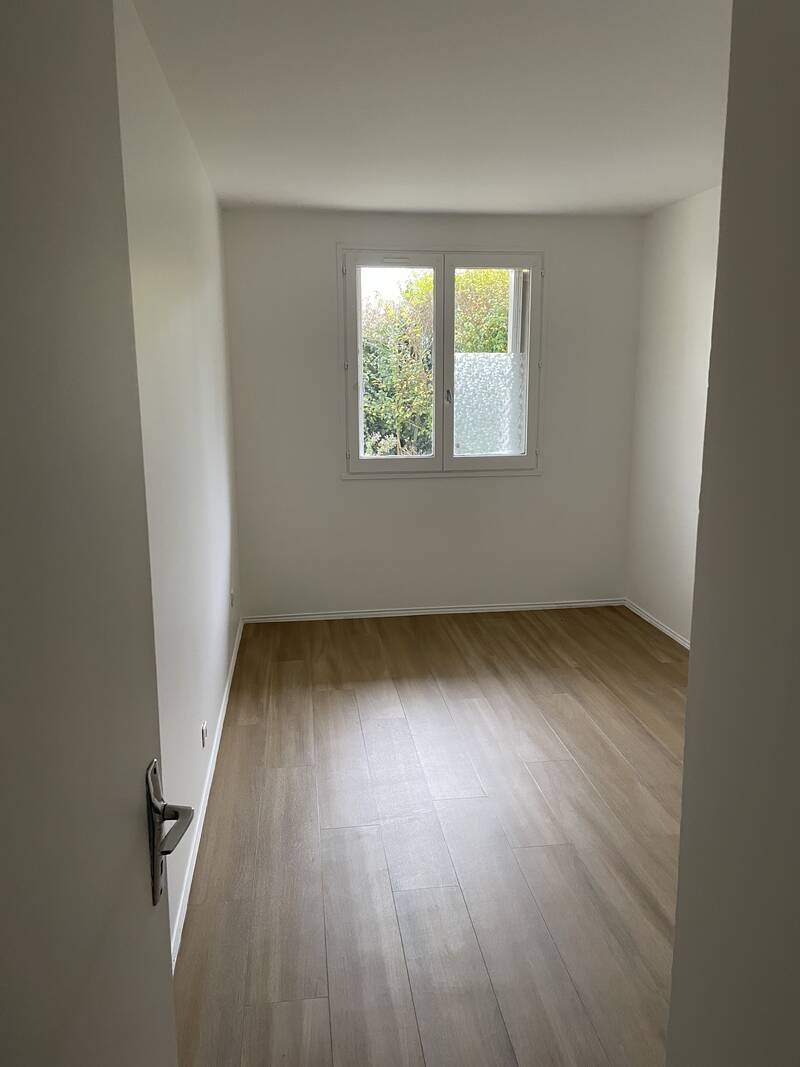 Épinay-Sur-Seine (93800)