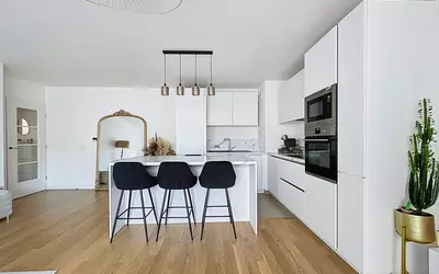 Suresnes (92150)