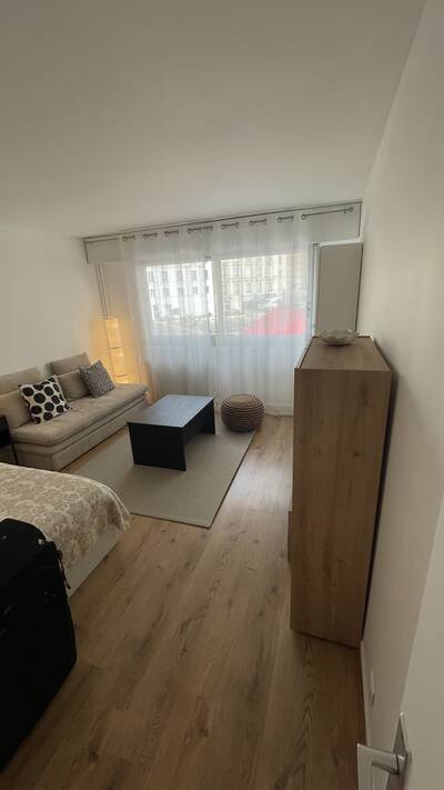 Location appartement studio Paris 17e