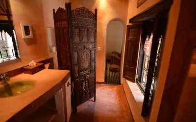Fès