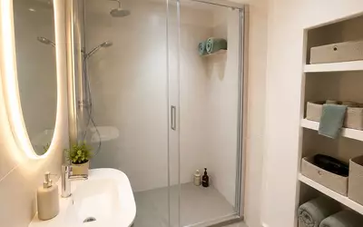 Avec Suite Indépendante Et Cave Cabris (06530)