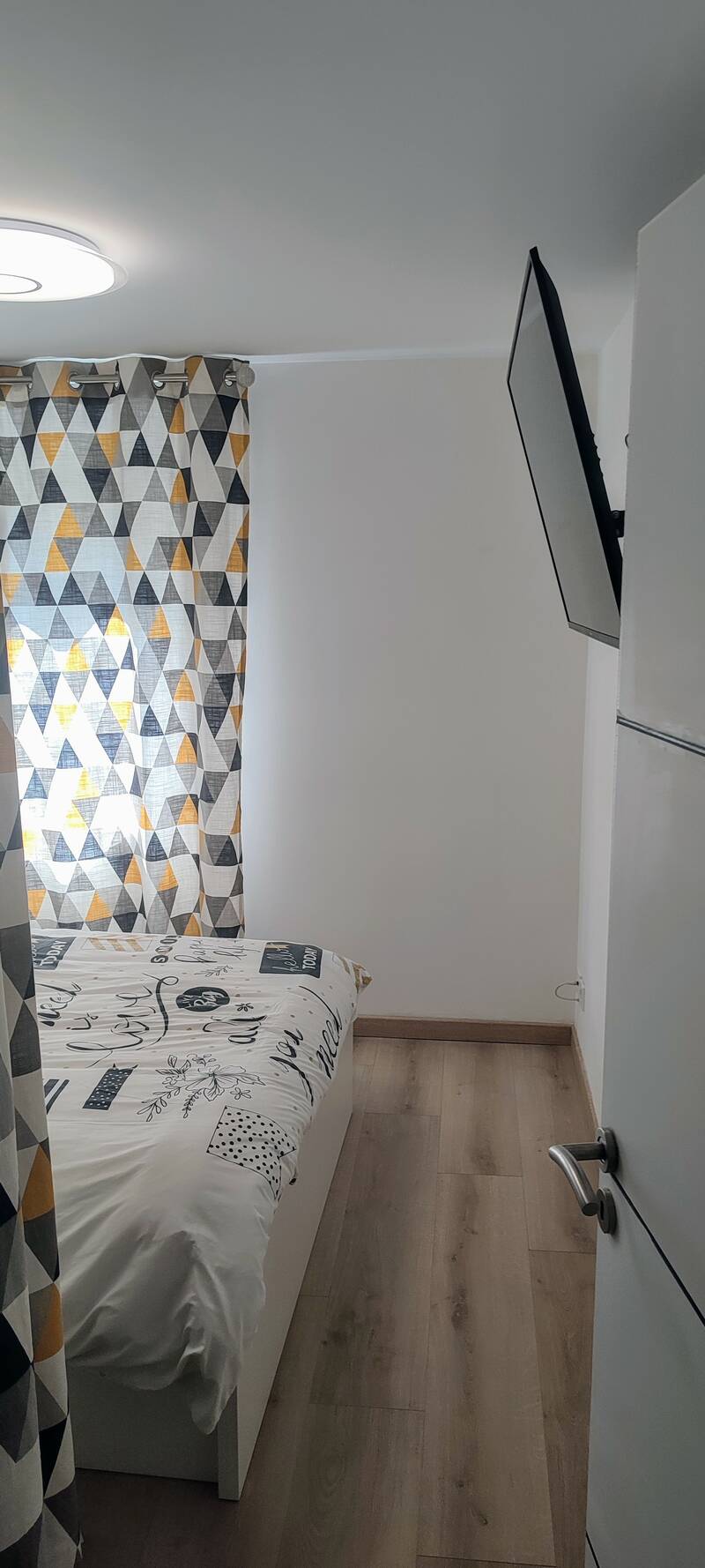Melun (77000)
