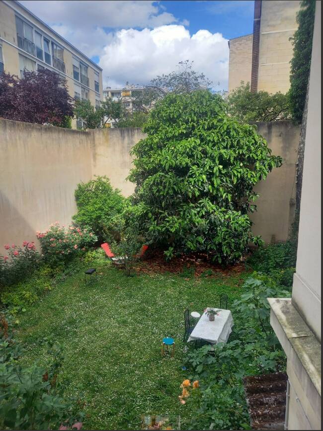 Paris 20E