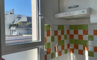 + Place De Parking + Cave, Paris 12E (75012)