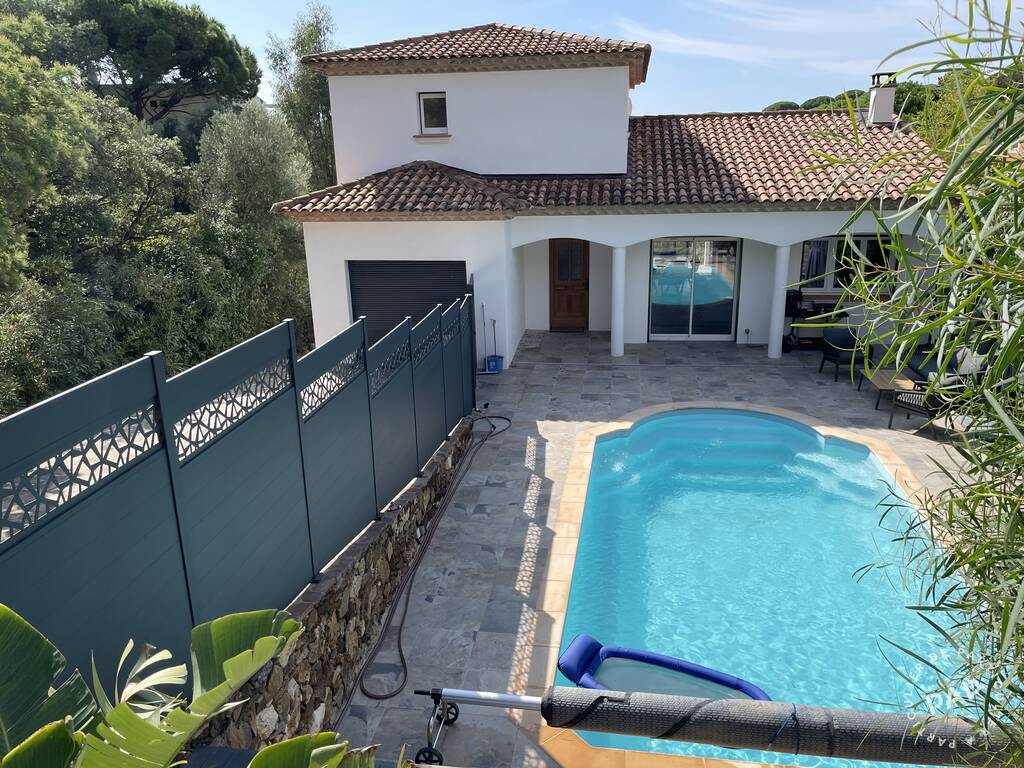 Maison 6 pièces 184 m² · à Cavalaire-sur-Mer · 184 m² · 1 190 000 €