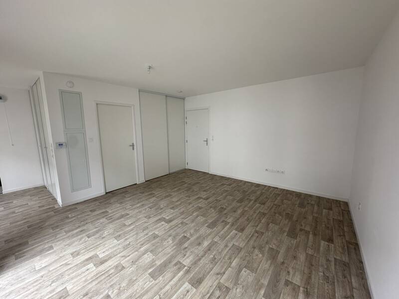 Valenciennes (59300)