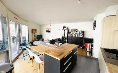 Issy-Les-Moulineaux (92130)
