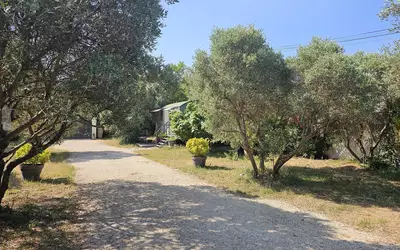 Arles (13104)